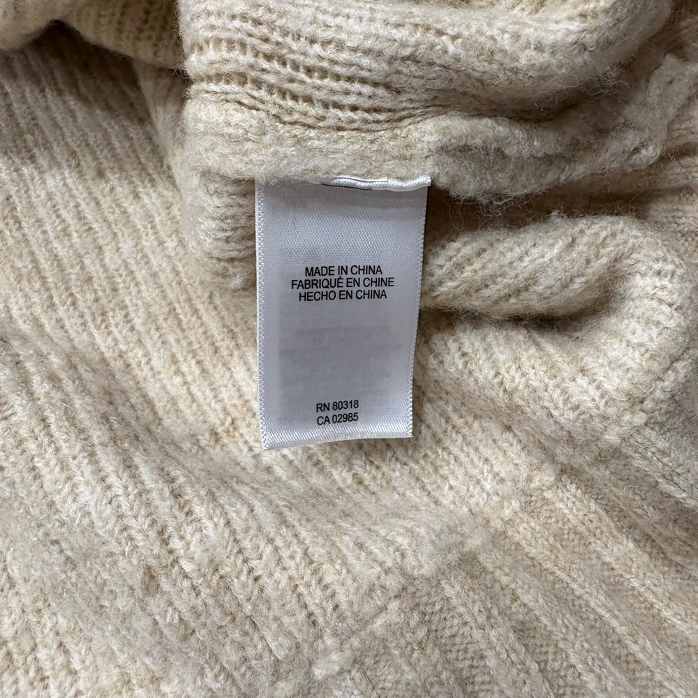 Lucky Brand Sweater Like New - Picture 3 of 3
